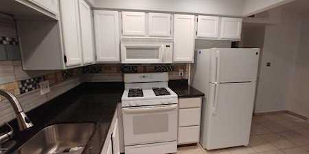 3840 N 43rd Avenue #13 Phoenix, AZ 85003
