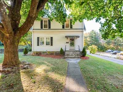 94 Lebanon Hill Rd Southbridge, MA 01550