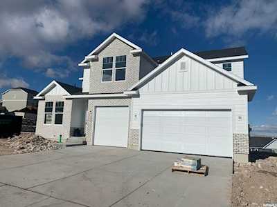 438 W Grayhound Rd Saratoga Springs, UT 84045