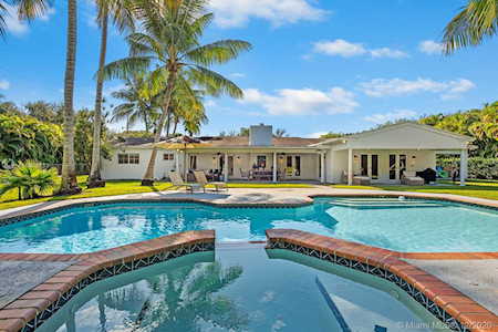 6425 SW 123rd Ter Pinecrest, FL 33156