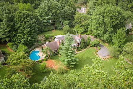 3616 Glenview Ave Glenview, KY 40025