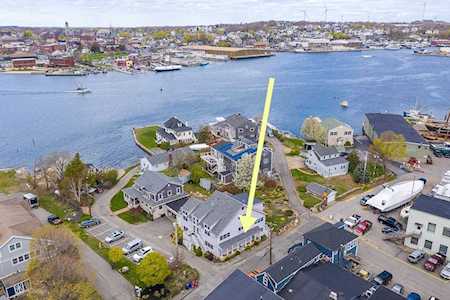 60 Rocky Neck Ave #101 Gloucester, MA 01930