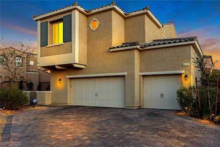 425 Via Gigante Ct Henderson, NV 89011