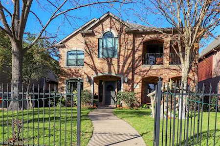 6111 Velasco Avenue Dallas, TX 75214