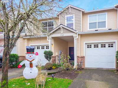 17142 SW Wisteria Pl Sherwood, OR 97140