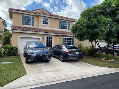 10821 NW 46th Dr Coral Springs, FL 33076