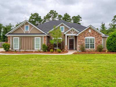 5042 Carlton Ridge Circle Hahira, GA 31632