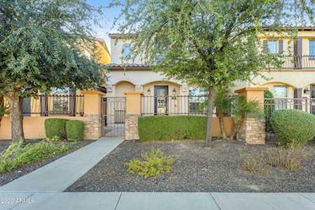 2063 E Heartwood Lane Phoenix, AZ 85022