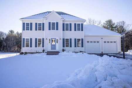 64 Lois Lane Taunton, MA 02780