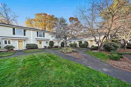 7 Nancy Rd #9 Easton, MA 02375