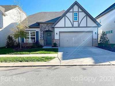 748 N Garrett Green Way Fort Mill, SC 29715