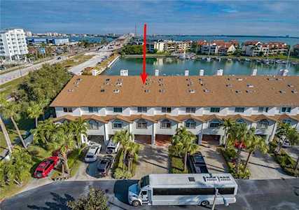 111 Yacht Club Ln Tierra Verde, FL 33715