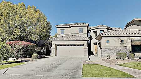 272 W Pelican Drive Chandler, AZ 85286