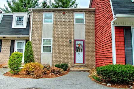 15 Cannongate Rd #45 Tyngsborough, MA 01879