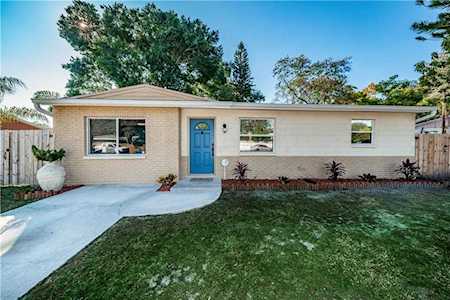 8310 Flamevine Ave Seminole, FL 33777
