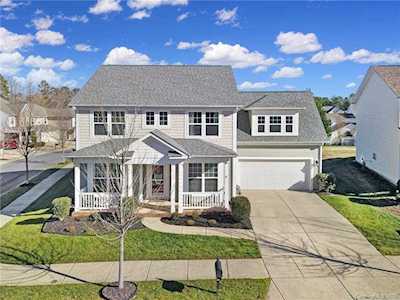 13203 Freedom Valley Dr Huntersville, NC 28078