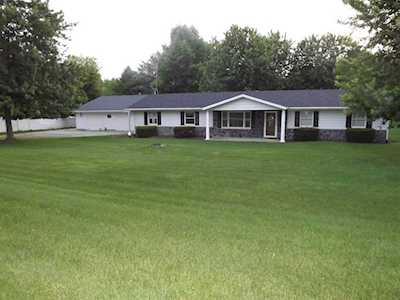 8783 E Circle Drive Kendallville, IN 46755