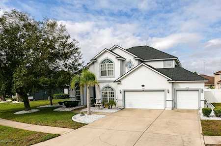 10135 Ecton Ln Jacksonville, FL 32246