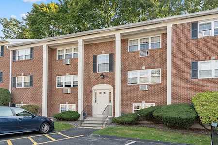 29 Arlington Road #6 Woburn, MA 01807