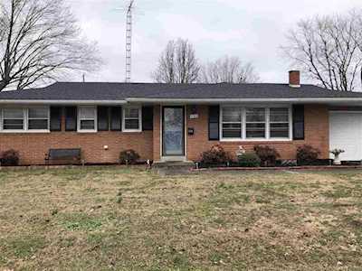 111 Springhill Avenue Bowling Green, KY 42101