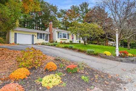 107 Whitford Circle Marshfield, MA 02050