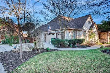 2001 Golden Bear DR Round Rock, TX 78664