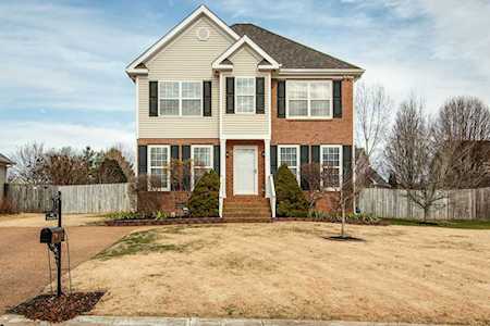 1606 Bryson Cv Thompsons Station, TN 37179