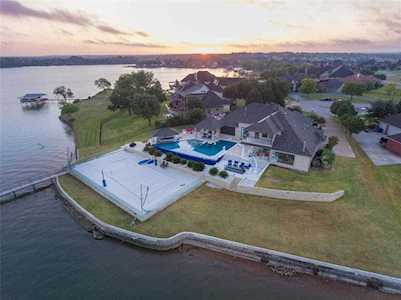 12633 Lake Shore Court N Fort Worth, TX 76179