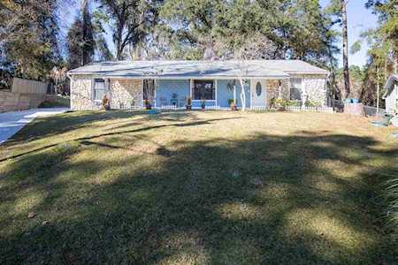 2084 Darnell Circle Tallahassee, FL 32303