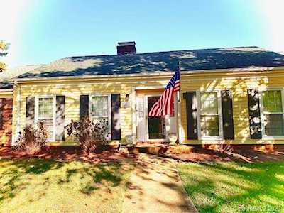 1201 Berry Ridge Rd Charlotte, NC 28270