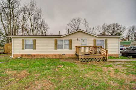 205 Orchard Ln Bell Buckle, TN 37020