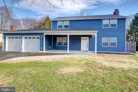 2251 Hindle Ln Bowie, MD 20716