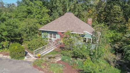 1819 Circleview Dr La Grange, KY 40031