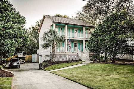 527 Spencer Farlow Drive Carolina Beach, NC 28428