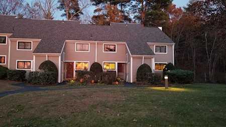 322 Sterling St #D2 West Boylston, MA 01583