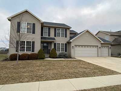 2892 Grey Hawk Dr Normal, IL 61761
