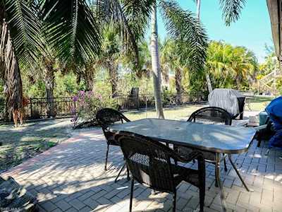 799 Casa Ybel Rd Sanibel, FL 33957