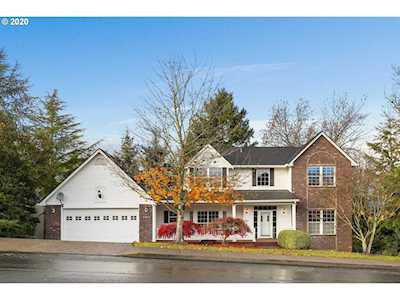 13843 SW Benchview Ter Tigard, OR 97223
