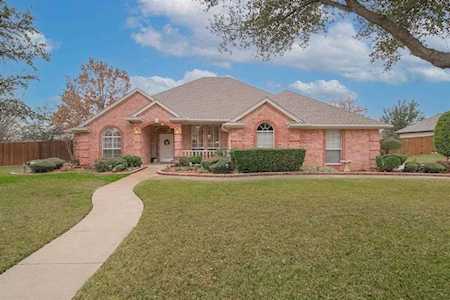 205 Ashmore Place Haslet, TX 76052
