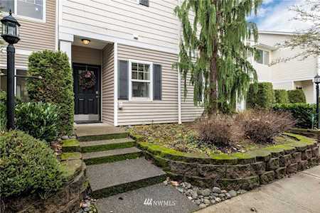 18889 108th Ln SE Renton, WA 98055