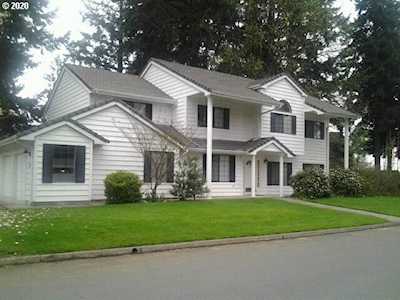 1211 NW 86 Cir Vancouver, WA 98665