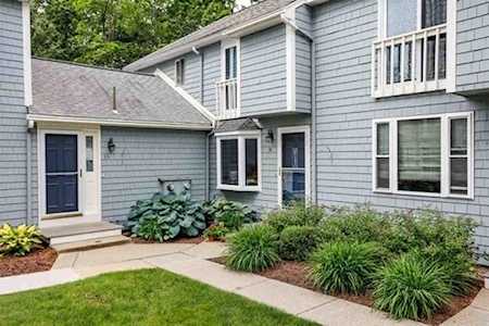 15 Acadia Kimball Rd #15 Amesbury, MA 01913