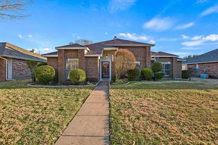 614 Aldenwood Street Allen, TX 75002