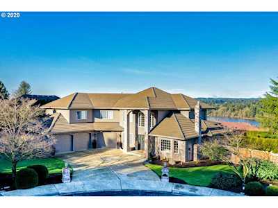 2227 NW Trout Ct Camas, WA 98607