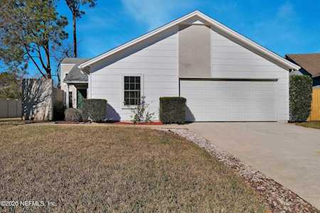 2203 Twin Pines Cir Jacksonville, FL 32246
