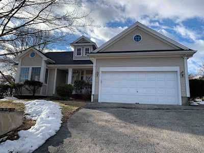 122 Highview Terrace Manchester, NH 03104