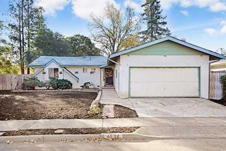 4534 Rinconada Drive Santa Rosa, CA 95409