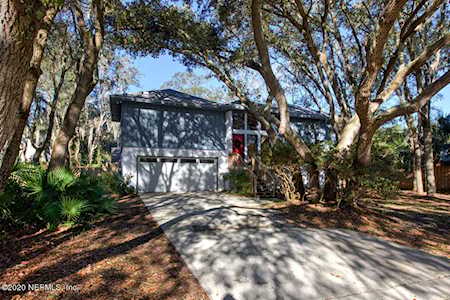 1108 Hamlet Ln Neptune Beach, FL 32266