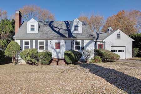 66 Simonds Road Lexington, MA 02420