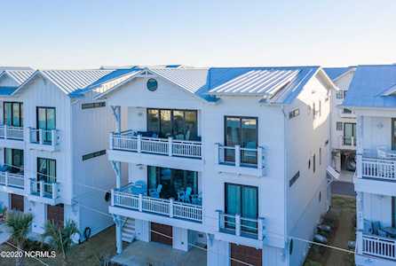 20 Seagull Street Wrightsville Beach, NC 28480